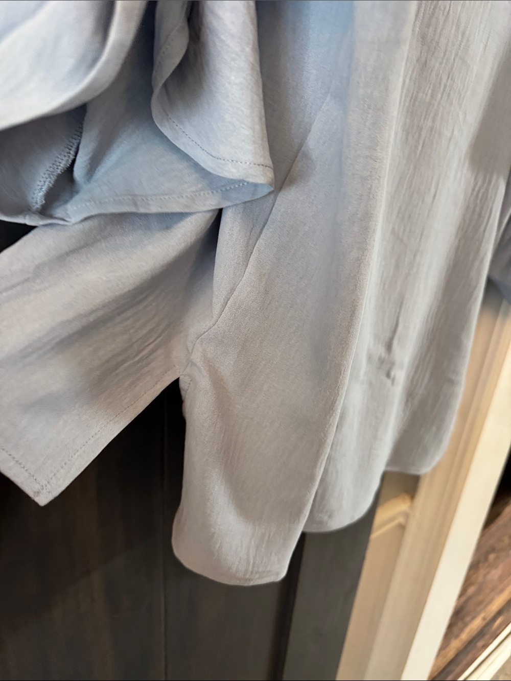 Andree by Unit Pale Blue V-Neck Relaxed Pleat Blouse - Picture 5 of 5